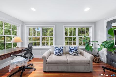 2444 Bronson Road Fairfield CT 06824