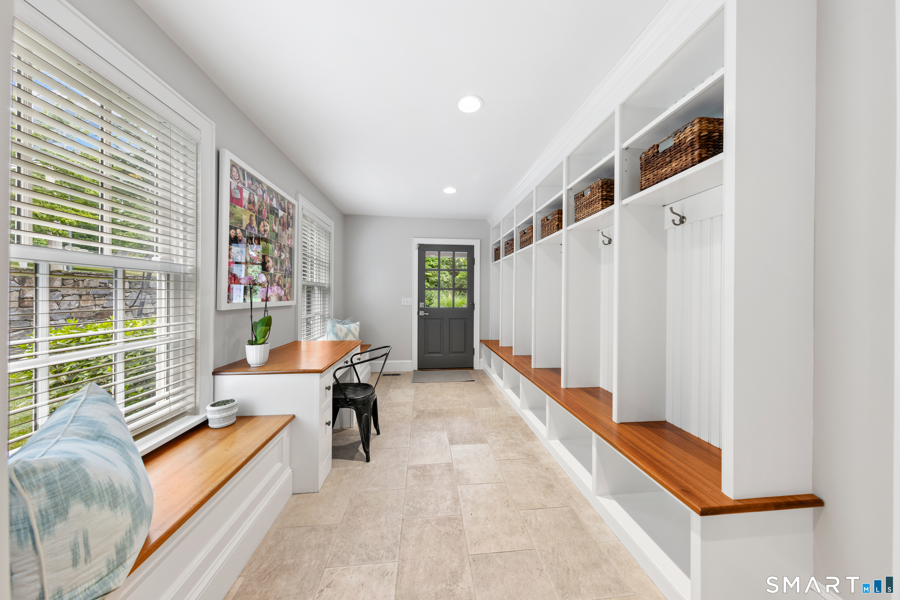 2444 Bronson Road Fairfield CT 06824