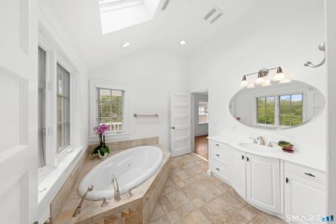 2444 Bronson Road Fairfield CT 06824