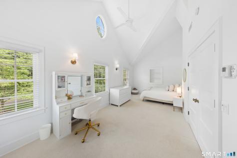 2444 Bronson Road Fairfield CT 06824