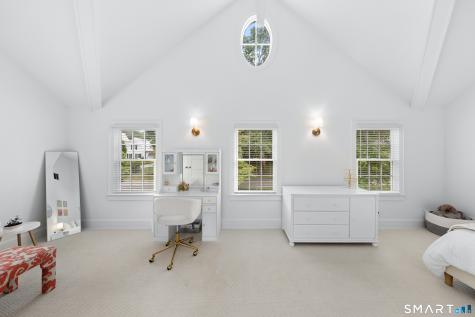 2444 Bronson Road Fairfield CT 06824