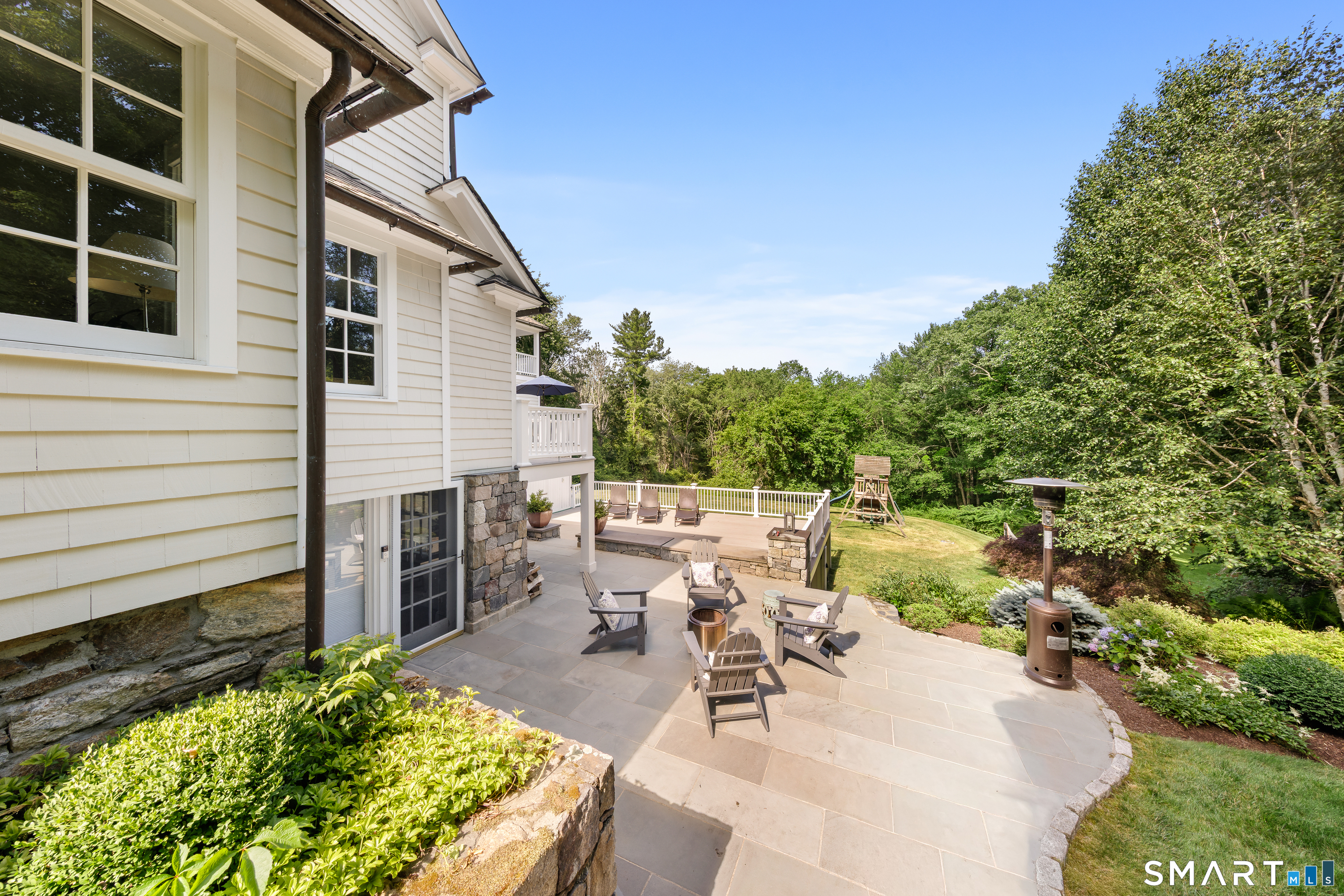 2444 Bronson Road Fairfield CT 06824
