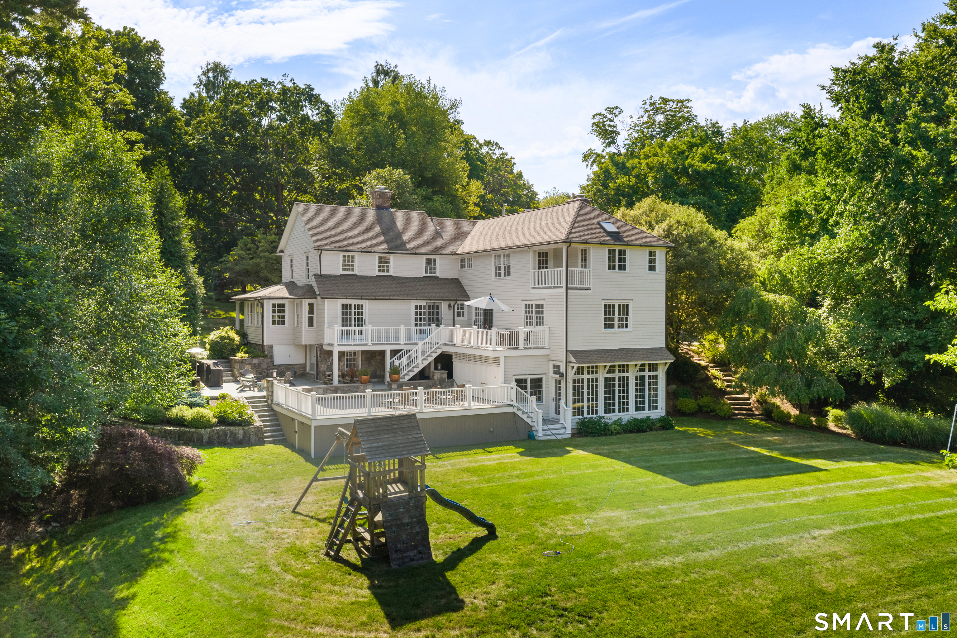 2444 Bronson Road Fairfield CT 06824