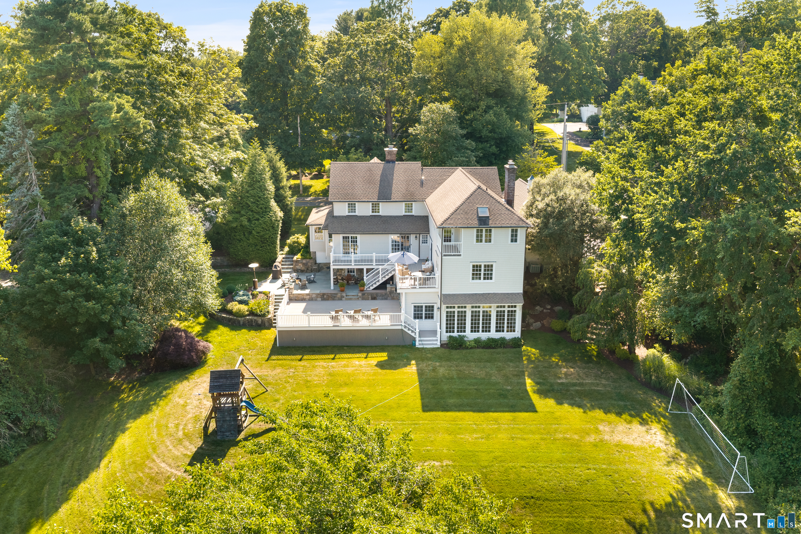 2444 Bronson Road Fairfield CT 06824
