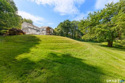2444 Bronson Road Fairfield CT 06824