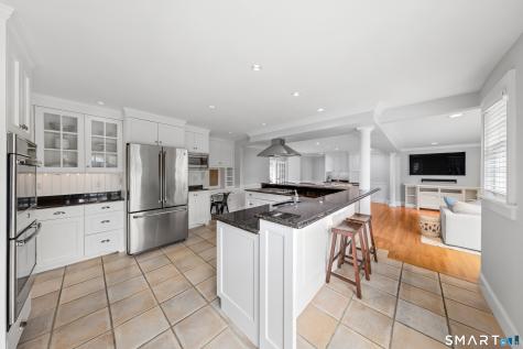 2444 Bronson Road Fairfield CT 06824