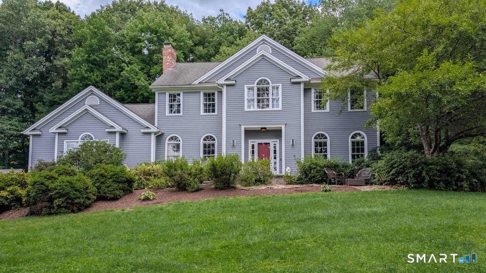 21 Cobblers Mill Road Newtown CT 06482