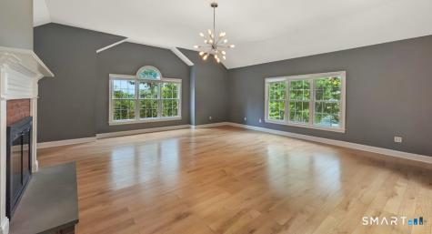 21 Cobblers Mill Road Newtown CT 06482