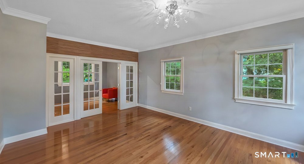 21 Cobblers Mill Road Newtown CT 06482