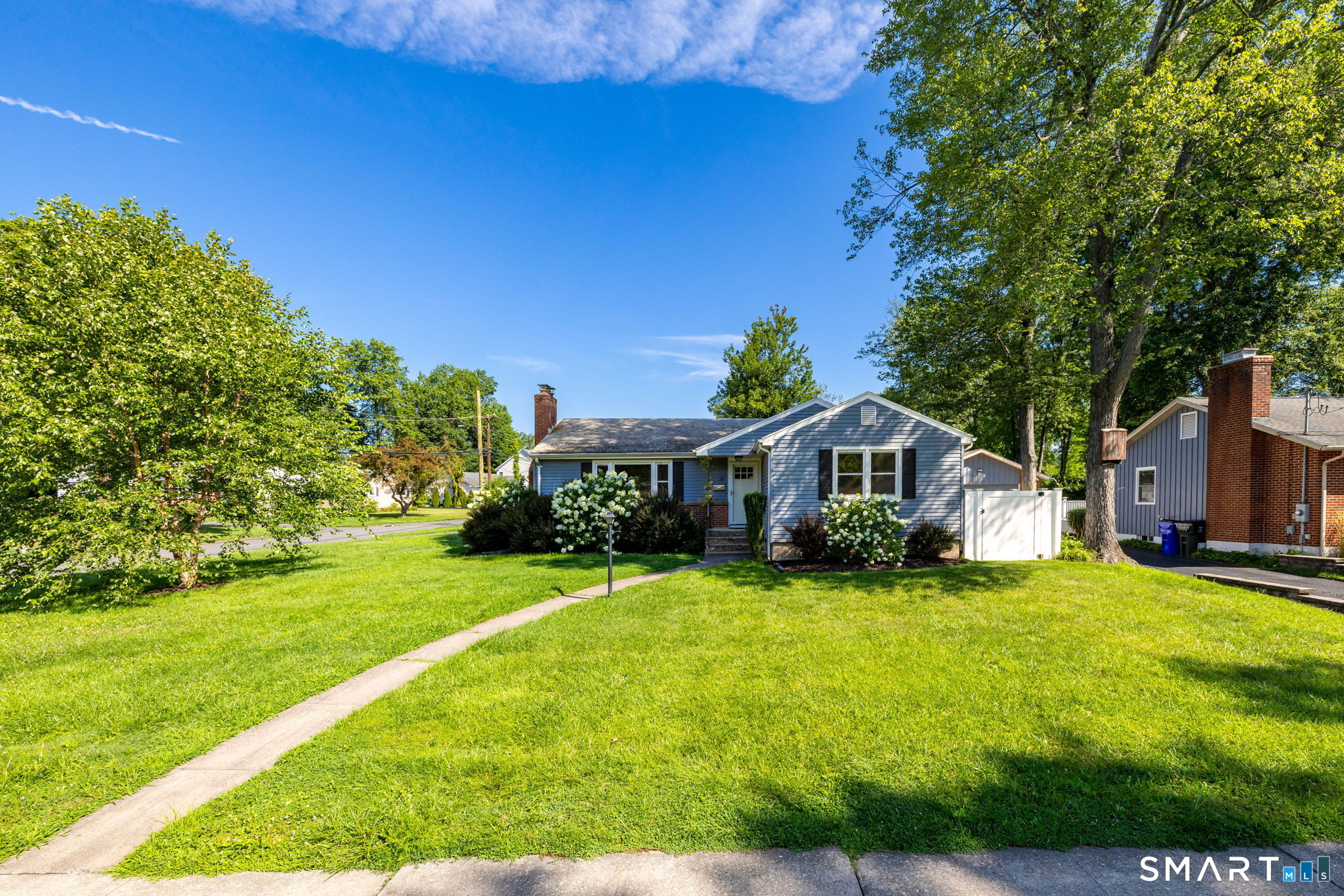 24 Haynes Road West Hartford CT 06117