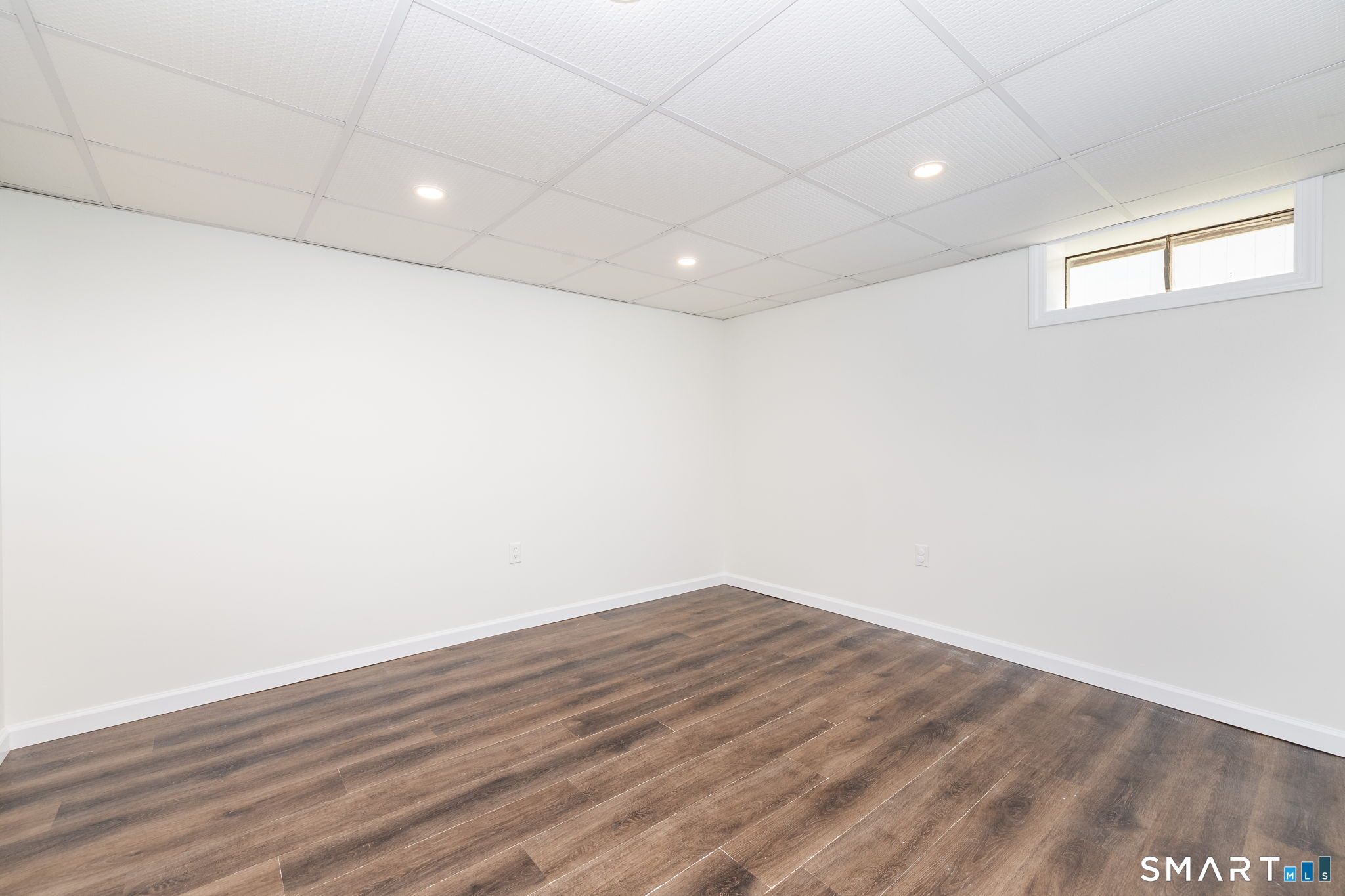 24 Haynes Road West Hartford CT 06117