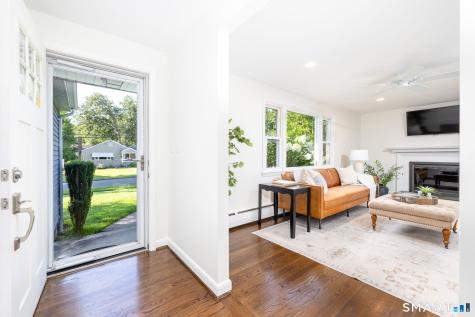24 Haynes Road West Hartford CT 06117