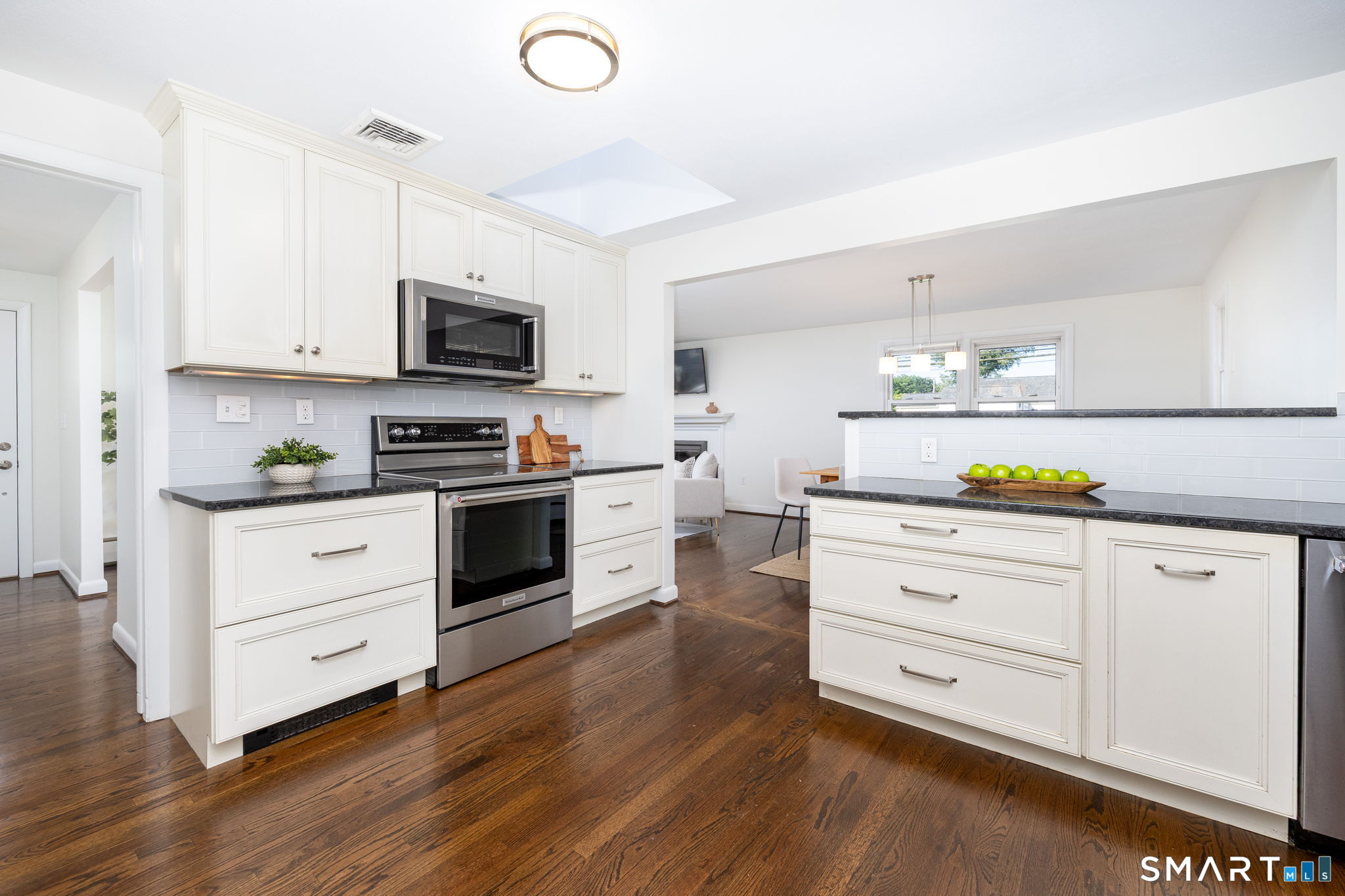 24 Haynes Road West Hartford CT 06117