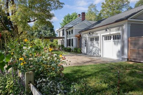 7 Rumsey Circle Cornwall CT 06753