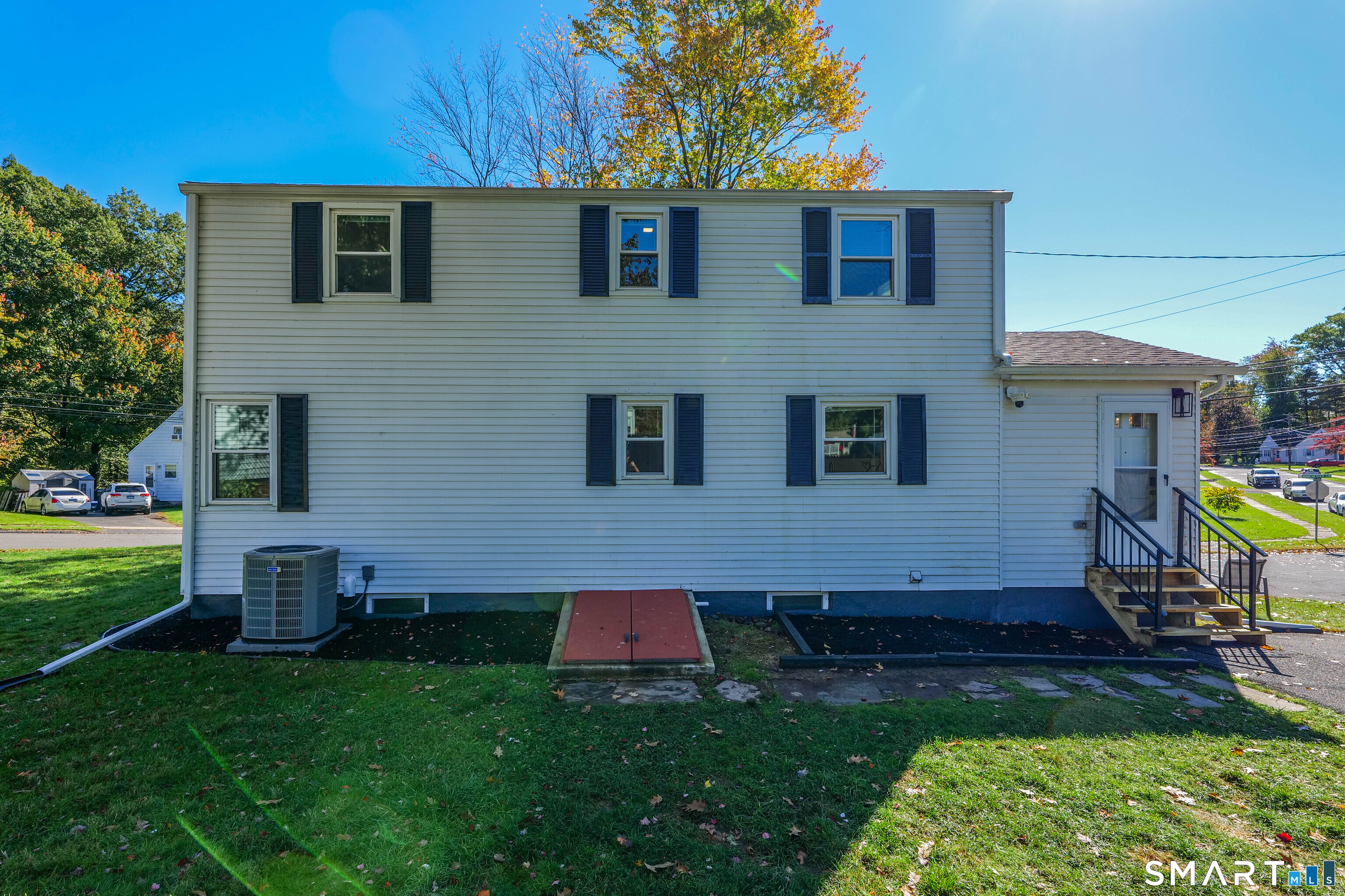 3 Dwight Road West Hartford CT 06110
