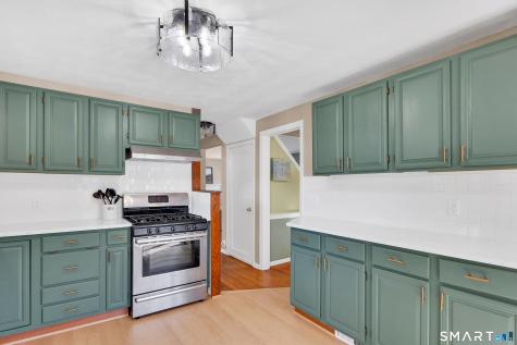 3 Dwight Road West Hartford CT 06110