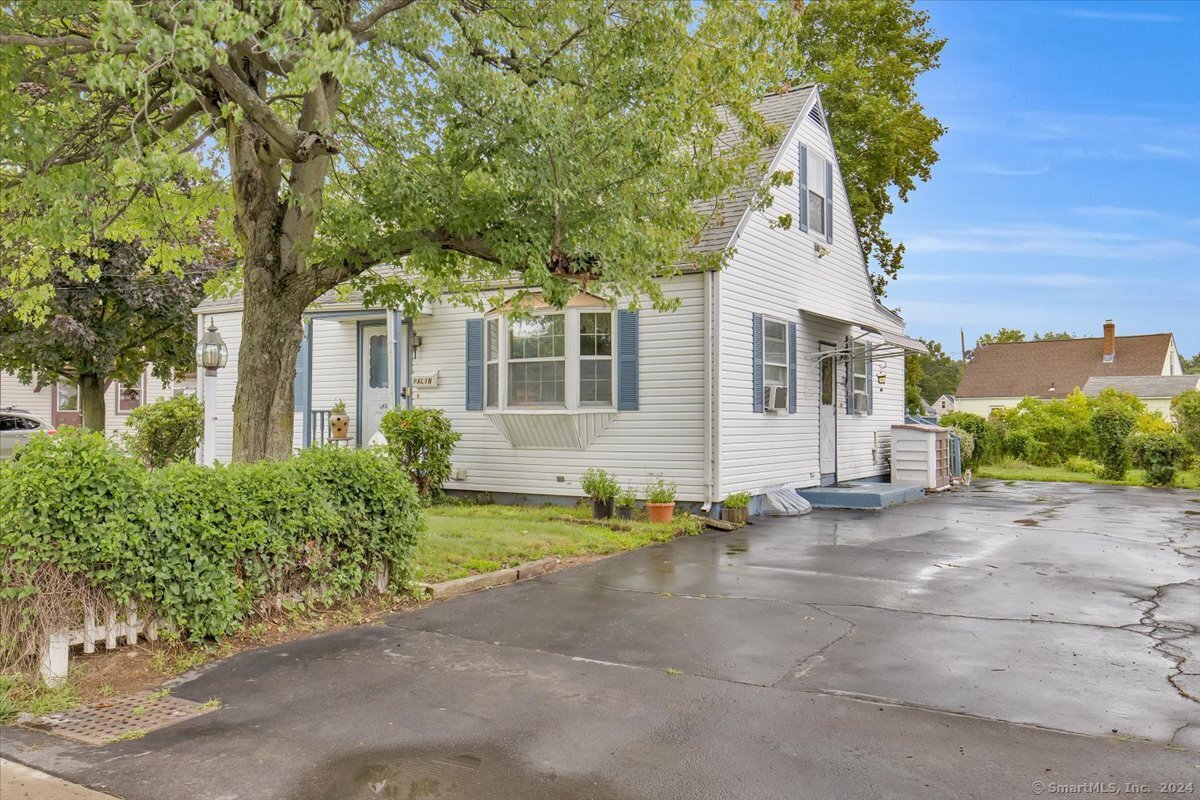 215 Middle Street Bristol CT 06010
