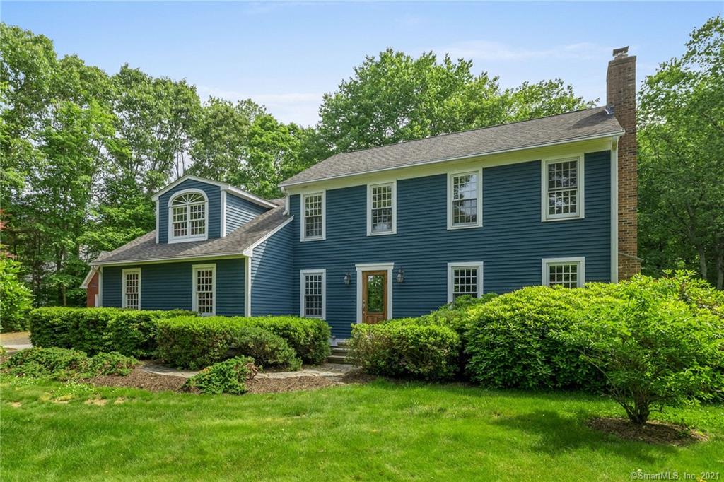 35 Heatherwood Drive Colchester CT 06415