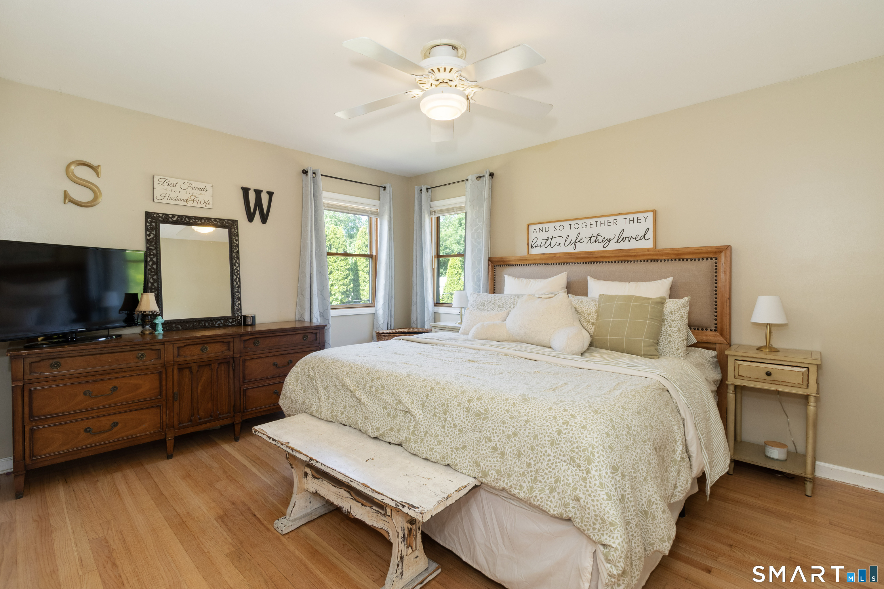 754 Riverside Drive Orange CT 06477