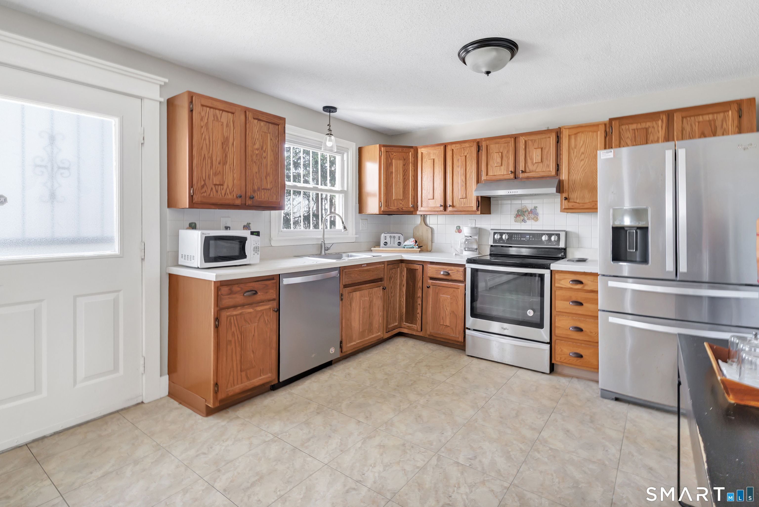 151 Old Coach Highway Hamden CT 06518
