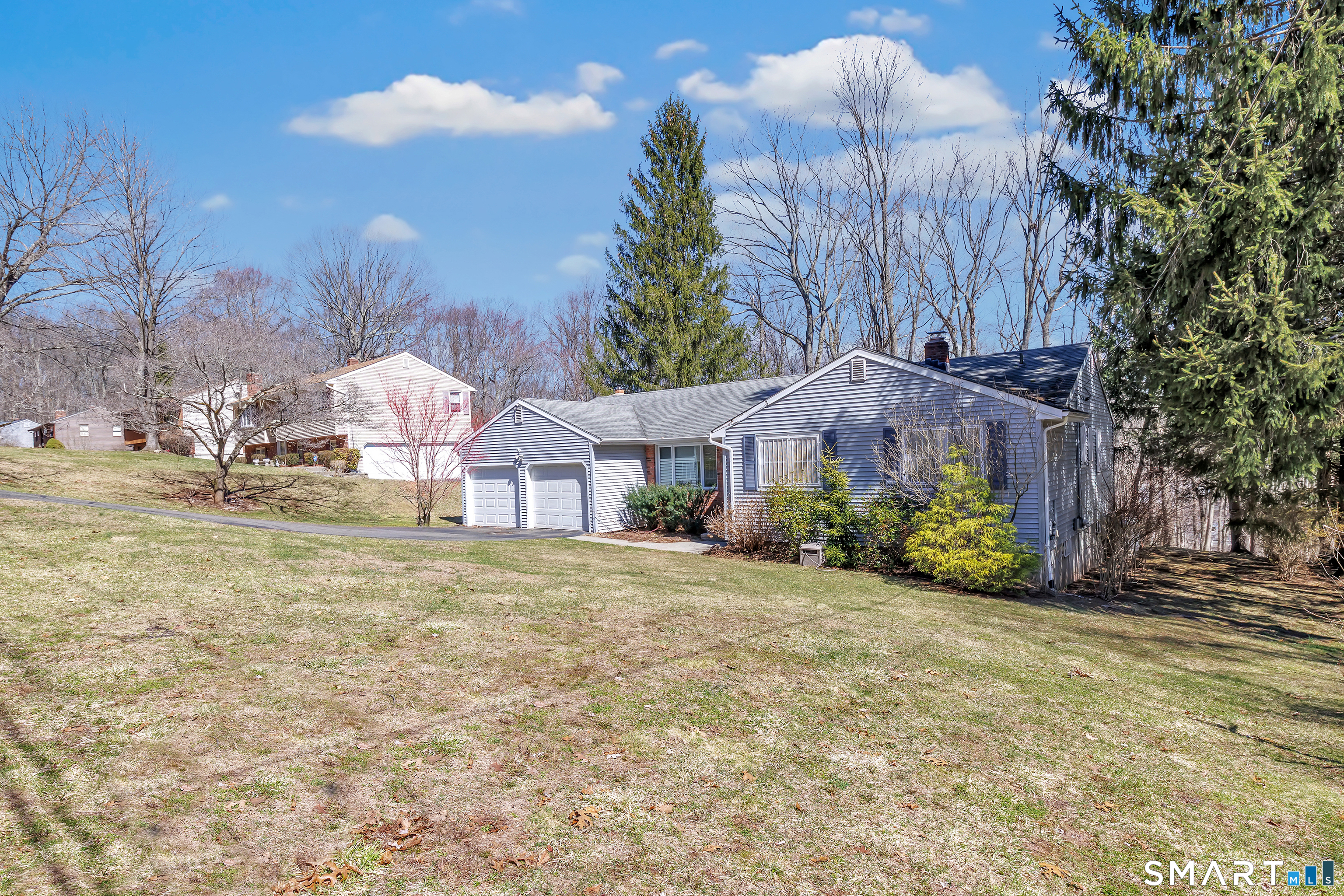151 Old Coach Highway Hamden CT 06518