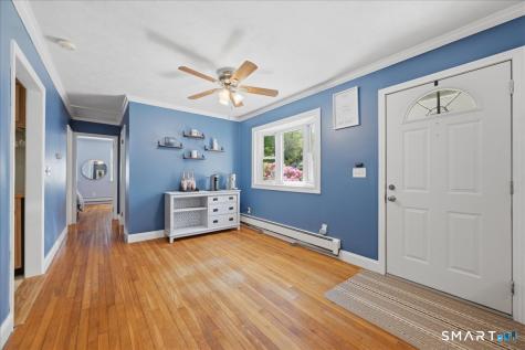 860 Long Cove Road Ledyard CT 06335