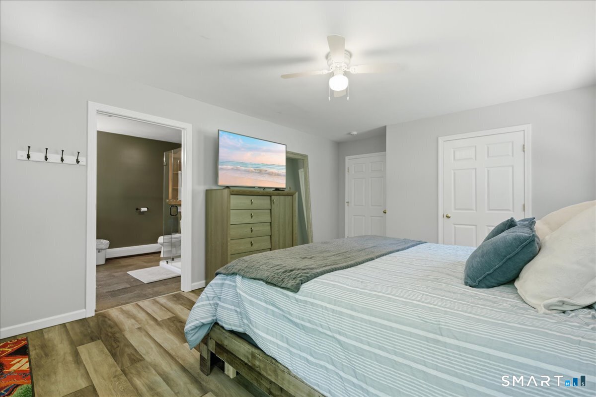 860 Long Cove Road Ledyard CT 06335