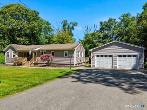 860 Long Cove Road Ledyard CT 06335