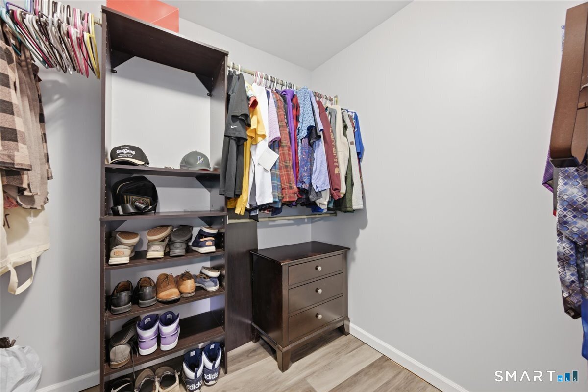 860 Long Cove Road Ledyard CT 06335