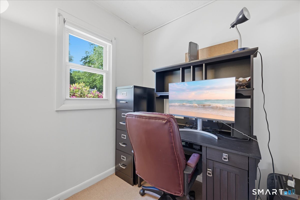 860 Long Cove Road Ledyard CT 06335