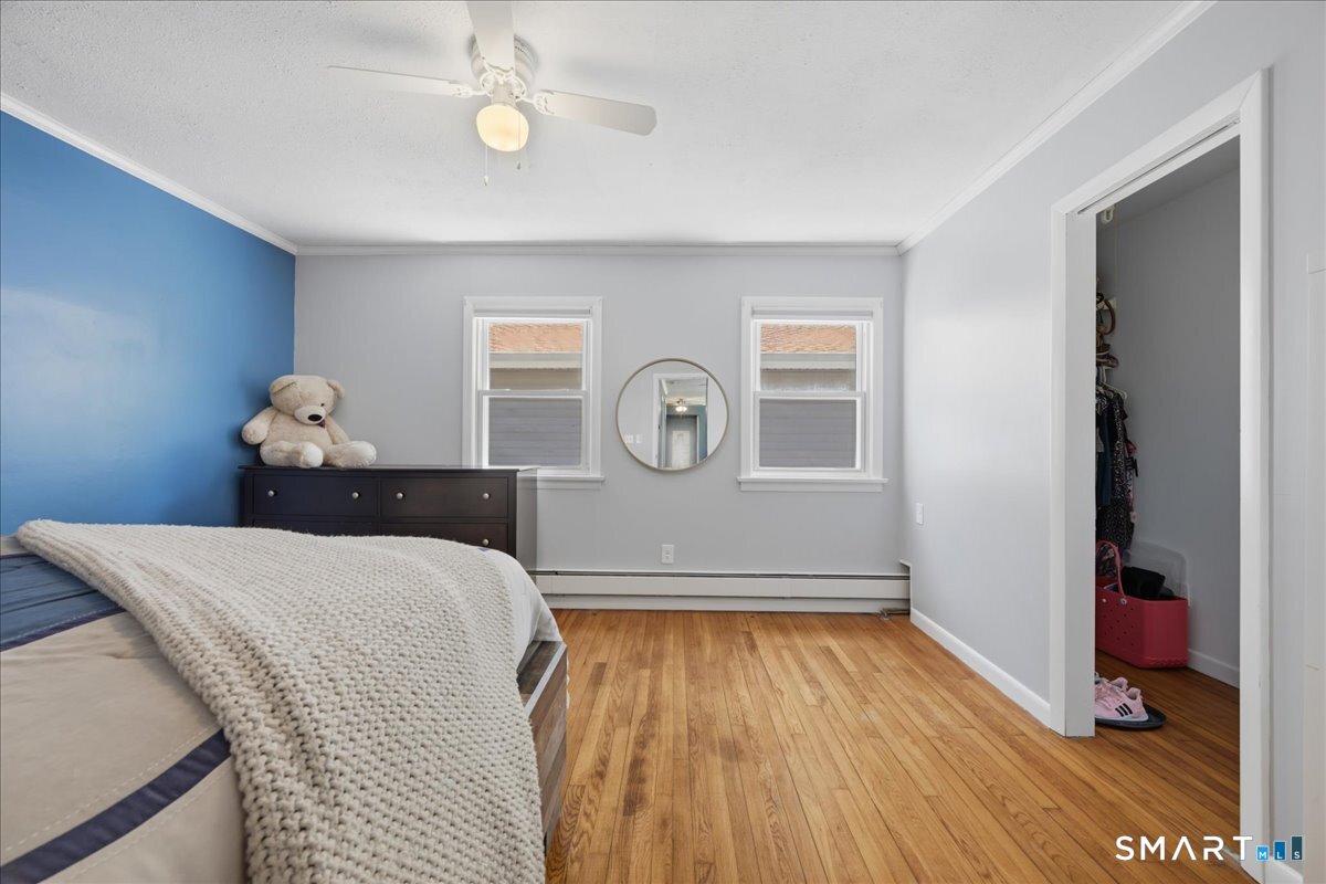 860 Long Cove Road Ledyard CT 06335