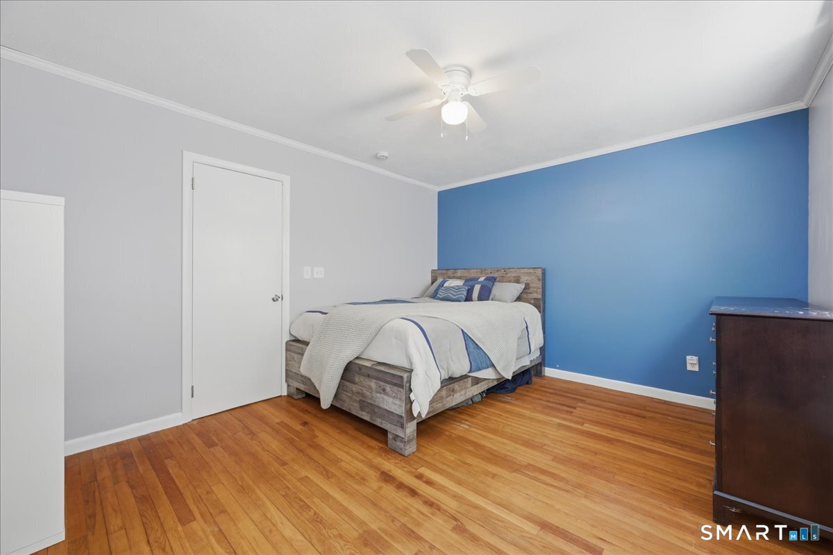 860 Long Cove Road Ledyard CT 06335