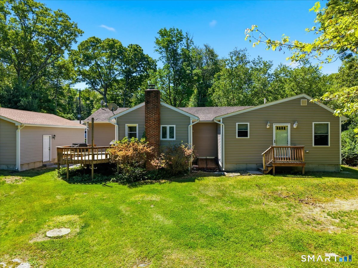 860 Long Cove Road Ledyard CT 06335