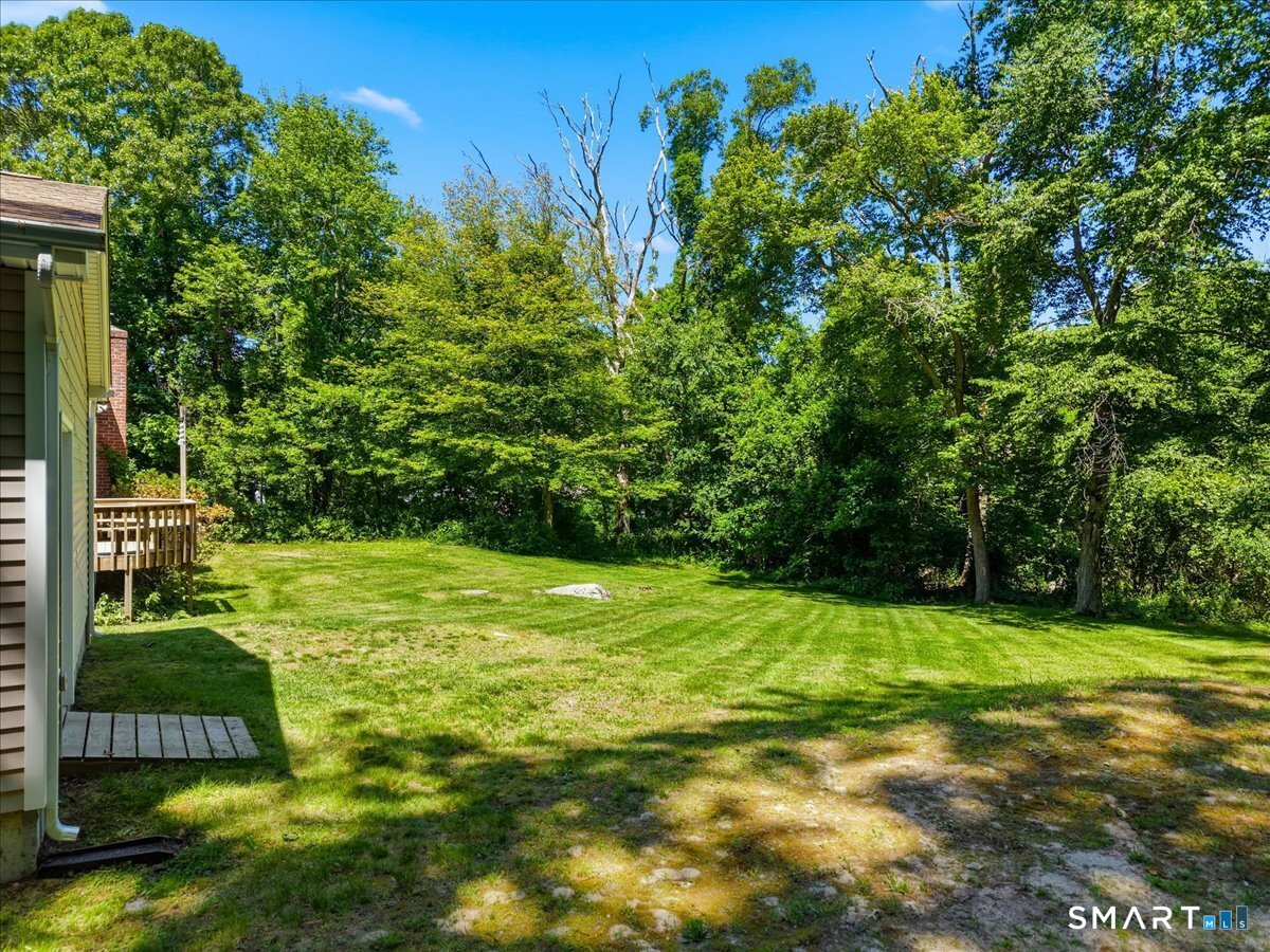 860 Long Cove Road Ledyard CT 06335