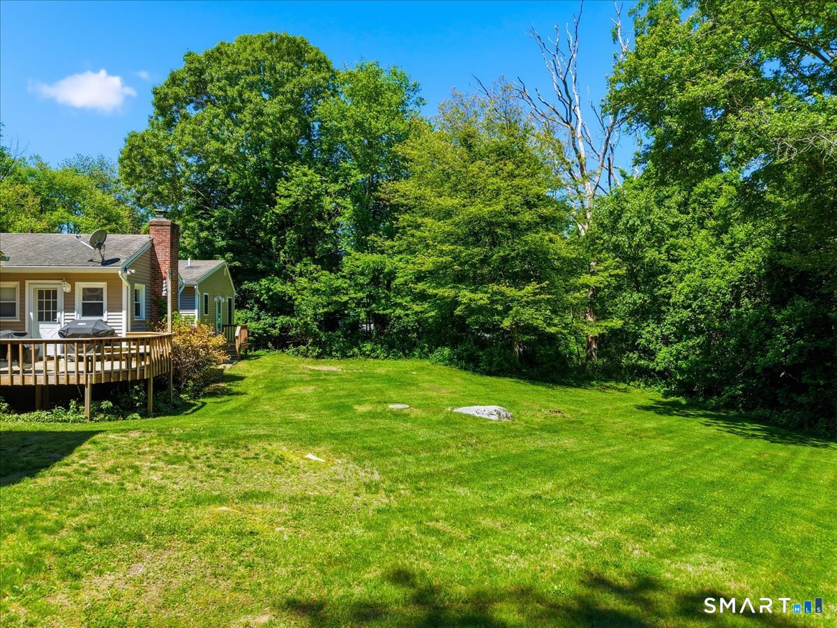 860 Long Cove Road Ledyard CT 06335