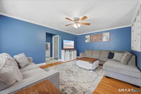 860 Long Cove Road Ledyard CT 06335