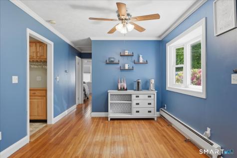 860 Long Cove Road Ledyard CT 06335
