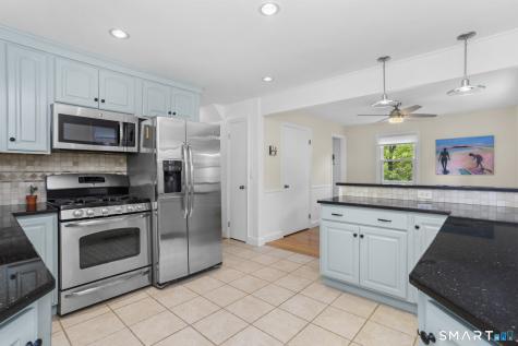 10 Leann Drive Norwalk CT 06851