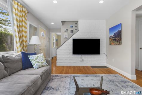 10 Leann Drive Norwalk CT 06851