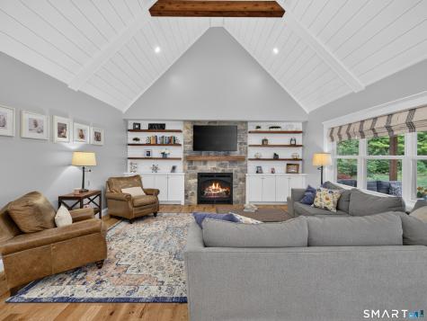 126 Kelseytown Road Clinton CT 06413