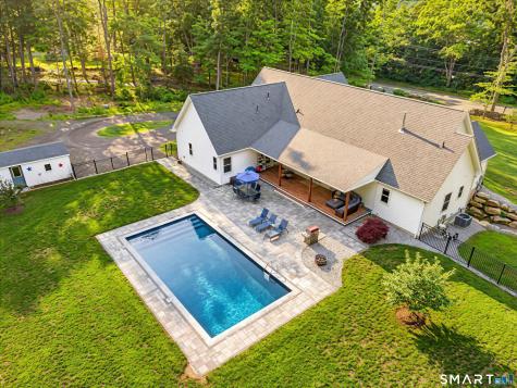 126 Kelseytown Road Clinton CT 06413