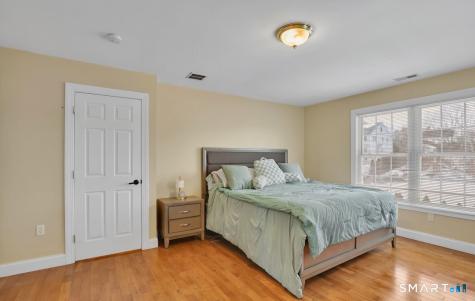 82 Summer Street Southington CT 06489