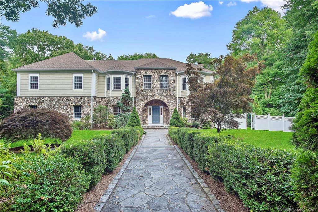 2 White Birch Road New Canaan CT 06840