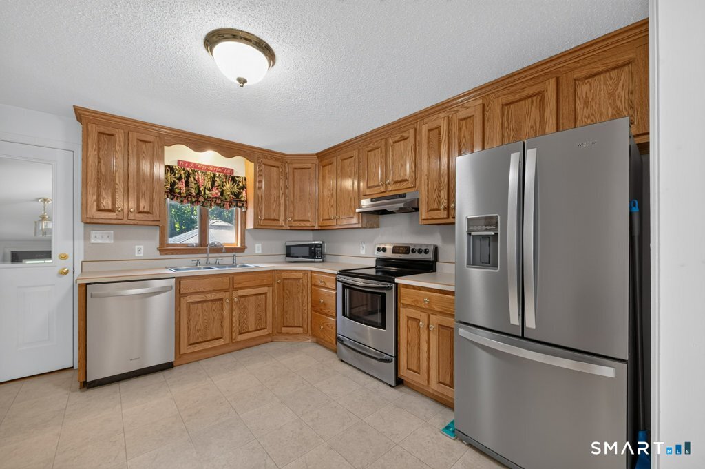 803 Wolcott Street Bristol CT 06010