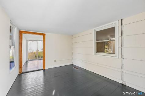 81 River Road Preston CT 06365