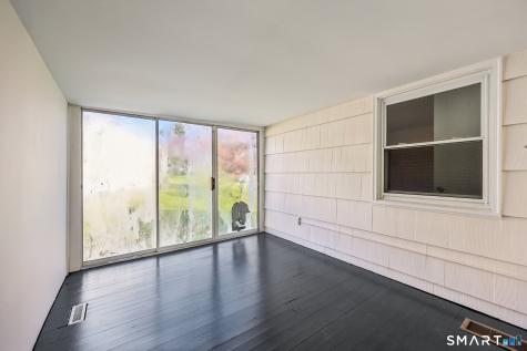 81 River Road Preston CT 06365