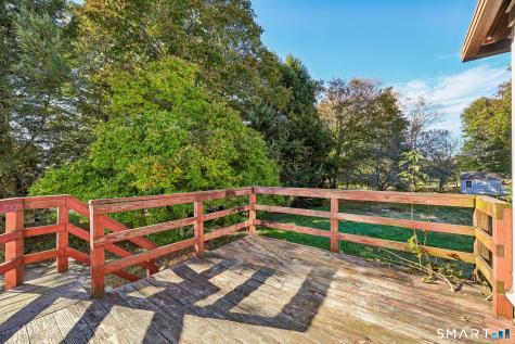 81 River Road Preston CT 06365