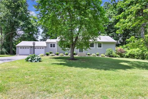 281 Harvester Road Fairfield CT 06825