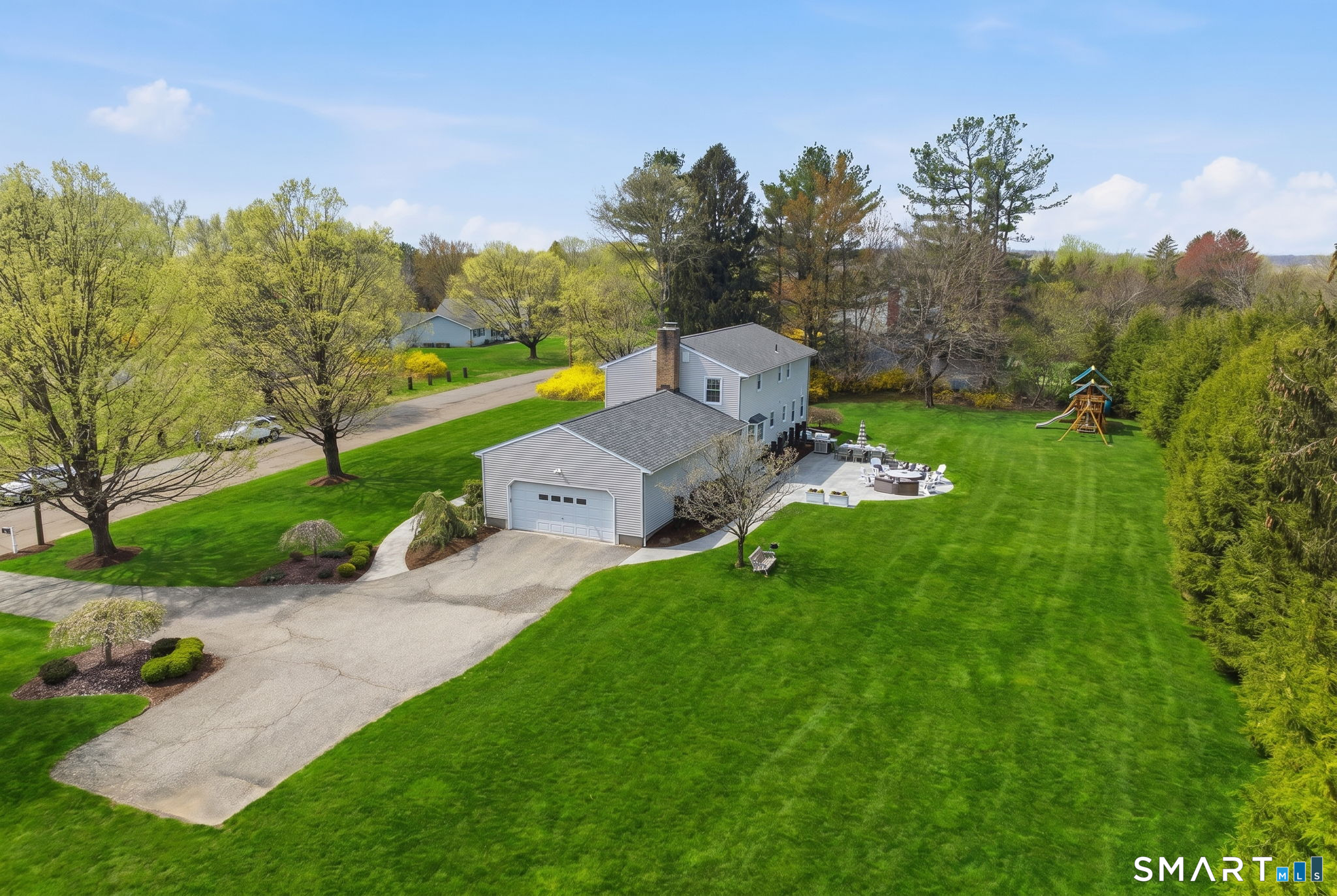 8 Scenic Hill Road Trumbull CT 06611
