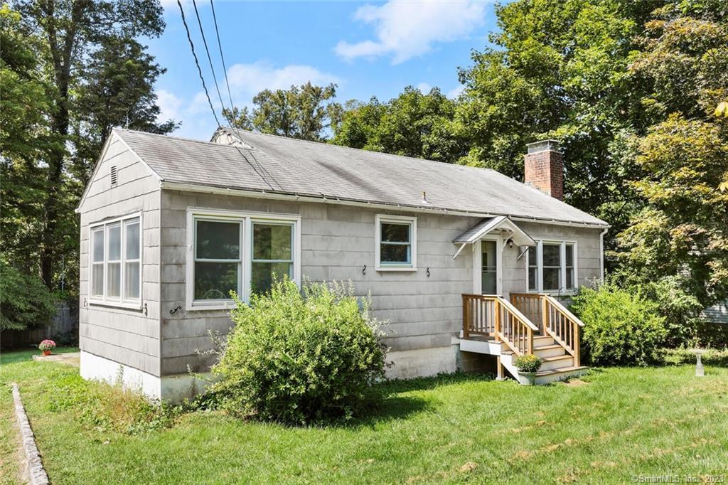 39 Crest Road Ridgefield CT 06877